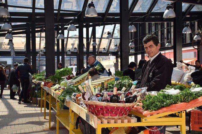 Best of Local Food & City Tour of Tirana - Food & Drinks Included - Pallati i Kongreseve Area and Deshmoret e Kombit: Architecture With Context