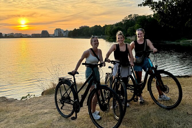 Bike or E-Bike Tour Tirana: Highlights & Grand Park Guided Cycle - Tirana Castle area: Pedonalja, Toptani Castle, and ancient walls