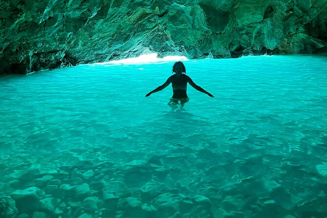 Blue Cave & Grama Bay Full Day Guided Boat Tour - Stop 7: Blue Cave beach for a full hour