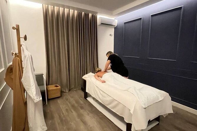 Body Massage - Couples massage with wine, and timing around Blloku plans