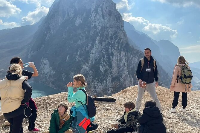 Bovilla lake Hiking Experience - Bovilla Coffee Break: How to Make That Hour Count