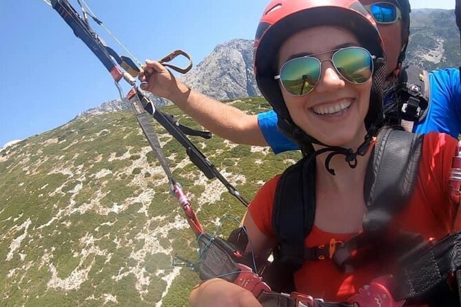 Paragliding Fly Tandem Vlora - Who should book tandem paragliding in Vlora