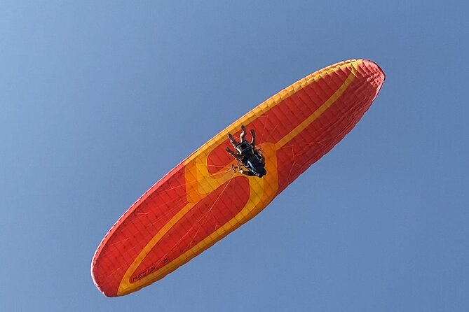 Paragliding Fly Tandem Vlora - Regina City Hotel pickup and the 10:00 am start