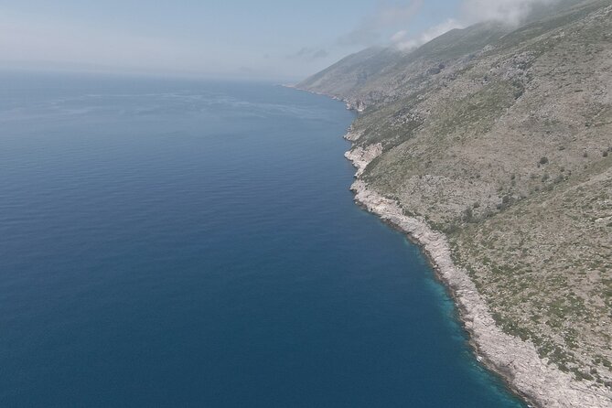 Private 6 H Boat Dafina Bay & Bear's Bay - Stop 5: Dafina Beach and Dafina Cave, two hours of cave-and-bay pairing