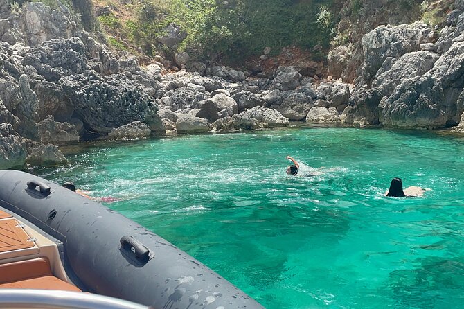 Speed Boat Tour to National Park and Grama Bay - Haxhi Ali Cave: short boat ride, hands-on cave water time