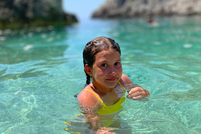 Speed Boat Tour to National Park and Grama Bay - Dafina Bay plus Dafina Cave: snack and swim break