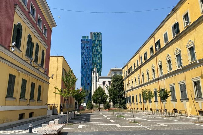 Tirana Express Walking Tour - Essential of the Albanian Capital - Xhamia Et’hem Bej Mosque, Tirana’s surviving 19th-century centerpiece