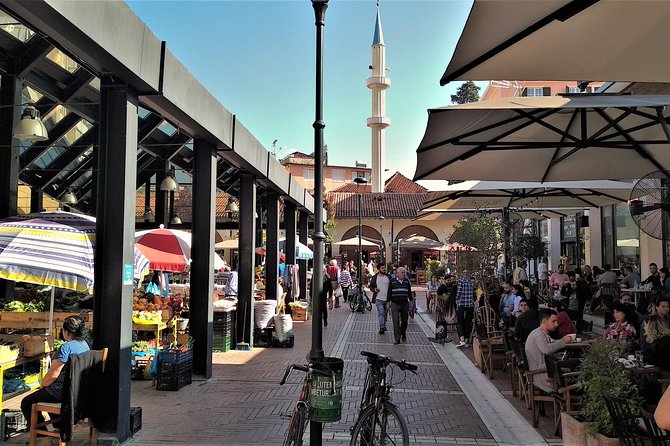 Tirana Walking Tour, Extra Virgin Olive Oil and Raki Tasting - Tirana Castle and the tasting: where the break has meaning