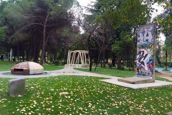 Tour a Piedi di Tirana - Ethem Bej Mosque and Namazgah Mosque, faith you can actually see