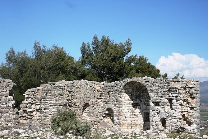 Tour of Saranda - Who this tour suits best