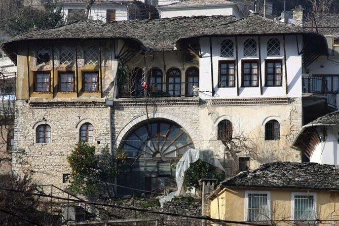 "Two-Day UNESCO Heritage Tour: Berat, Gjirokastra & Butrint" - Lunch break with mountain views in Tepelen