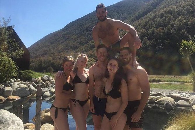 Visit Benje Thermal Baths & Kelcyra Waterfall & Langarica Canyon - Who this tour is best for