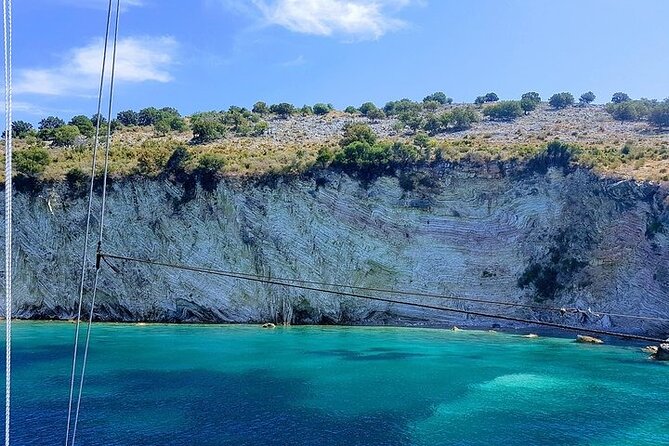 Visit Kroreza Beach by Boat - Comfort tips that make or break a pebble beach day