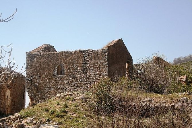 Visit Qeparo Village and The Beaches of Himara - Getting from Saranda Port, and what to expect from the vehicle