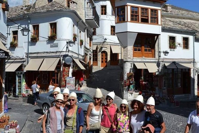 Walking Tour Baazar – The Argjiro Castle – Zekate house - Key points to know before you go