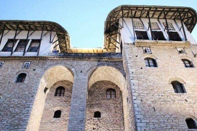 Walking Tour Baazar – The Argjiro Castle – Zekate house - Walking Gjirokaster Bazaar, where crafts and everyday life overlap