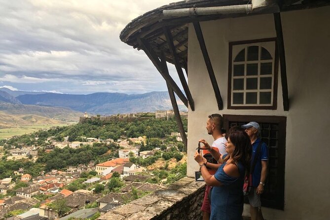 Walking Tour Baazar – The Argjiro Castle – Zekate house - FAQ