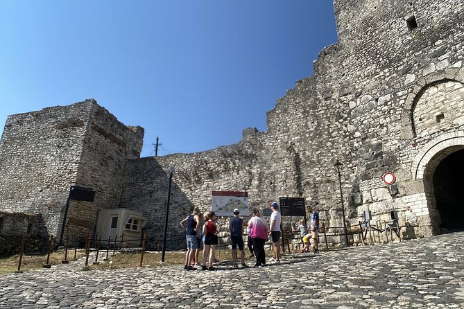Wine Tasting day in Berat (Visit to the Berat Castle & Lunch included) - Cobo Winery wine tasting, with real local pairings