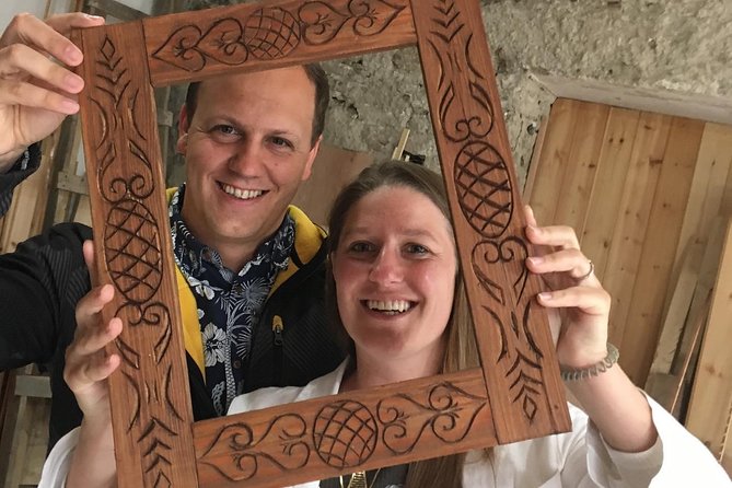 Wood Crafting Experience in Gjirokastra - Designing your sign: how to make it look good fast